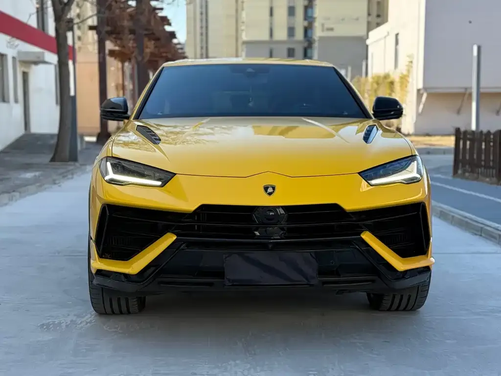 Lamborghini Urus — фото 2