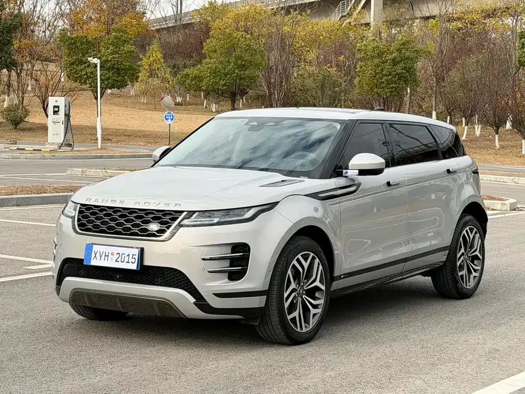 Land Rover Evoque — фото 1
