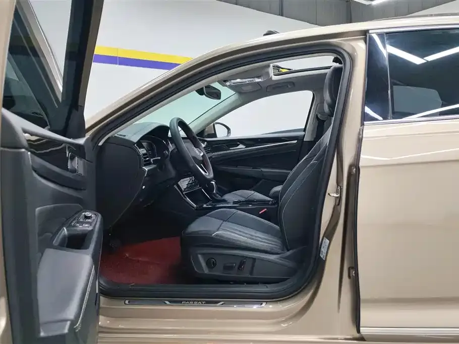 Volkswagen Passat — фото 9