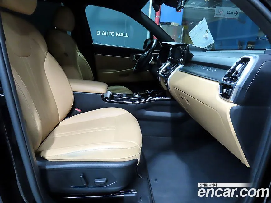 Kia Sorento — фото 8