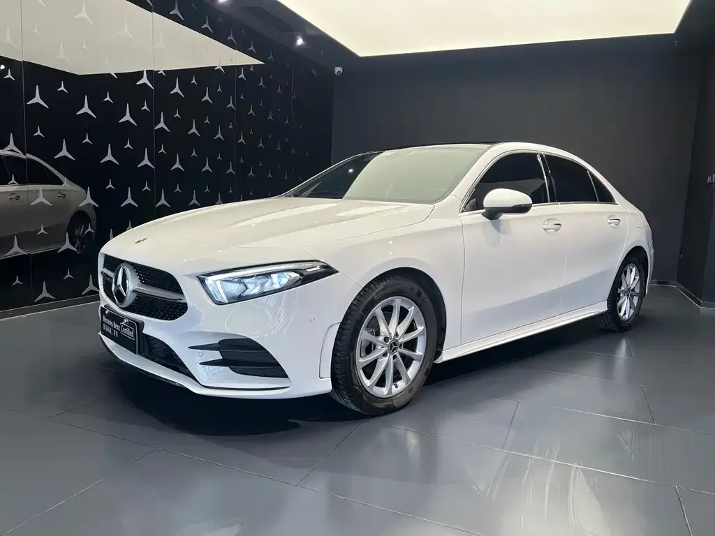 Mercedes-Benz A-Class — фото 1