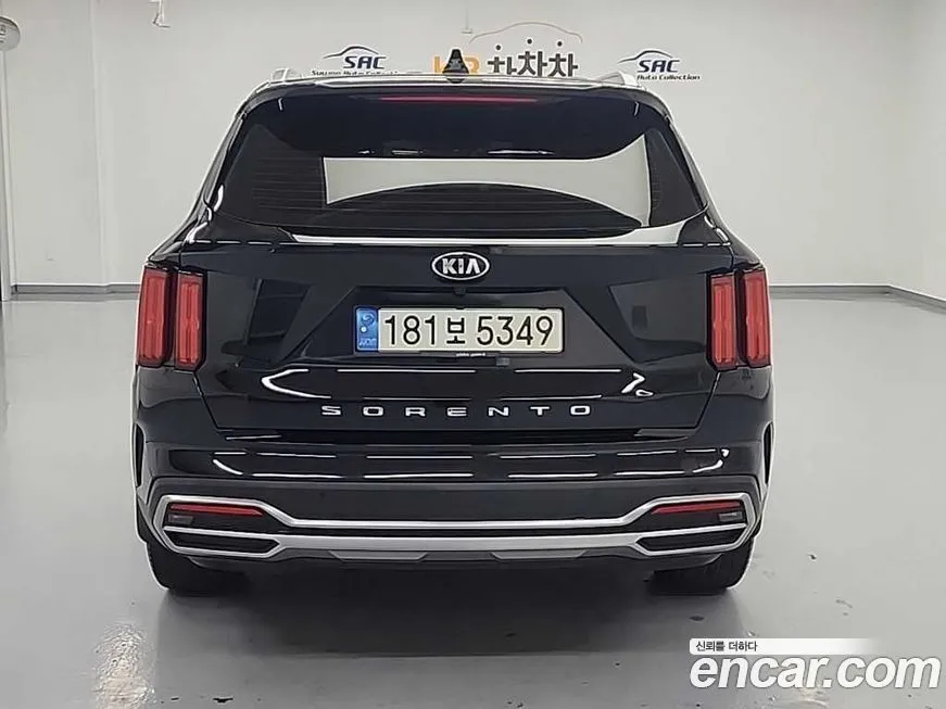 Kia Sorento — фото 3