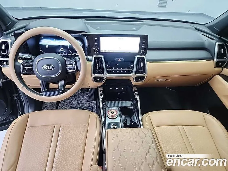 Kia Sorento — фото 7