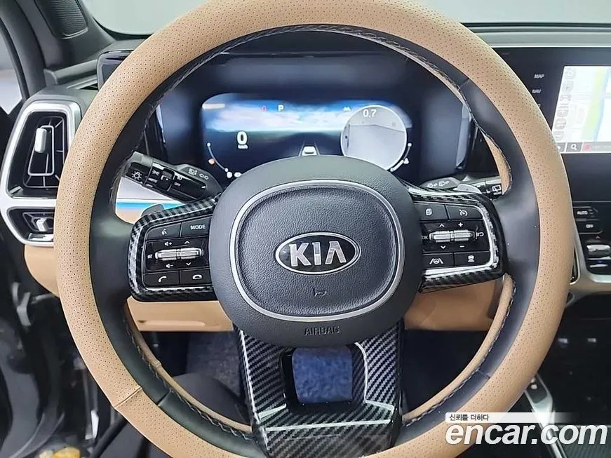 Kia Sorento — фото 9
