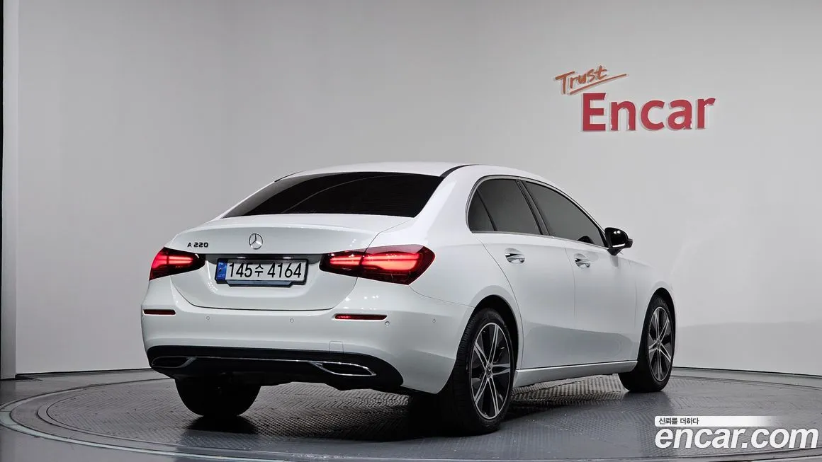 Mercedes-Benz A-Class — фото 2