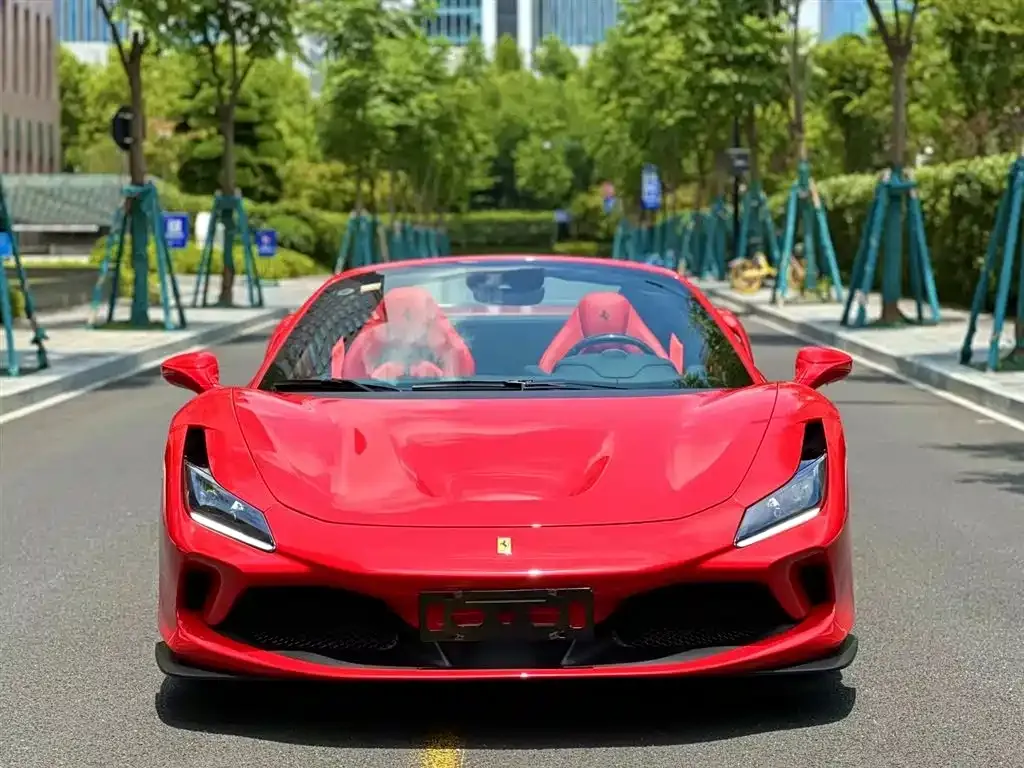 Ferrari F8 — фото 2