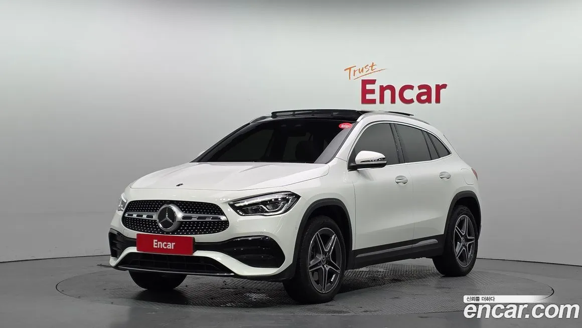 Mercedes-Benz GLA-Class — фото 1