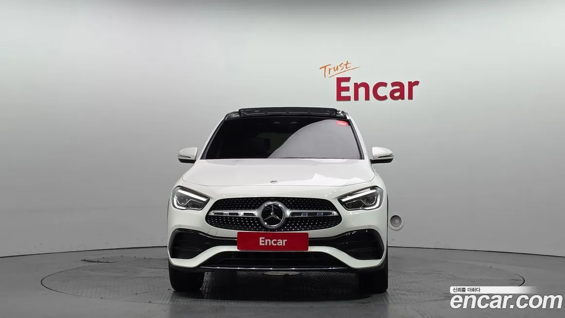 Mercedes-Benz GLA-Class — фото 3