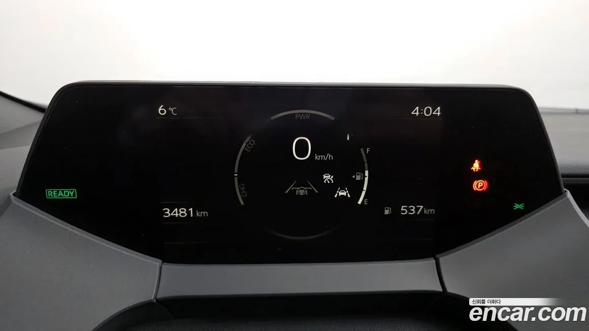 Toyota Prius — фото 8