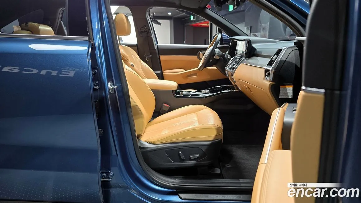 Kia Sorento — фото 10