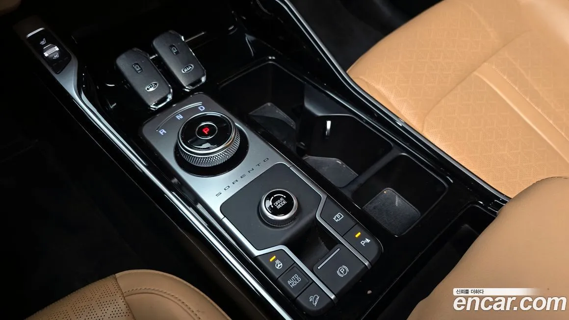 Kia Sorento — фото 9