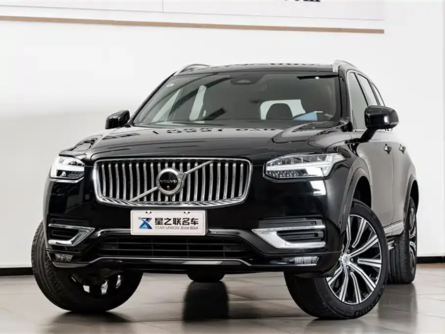 Volvo XC90 — фото 2