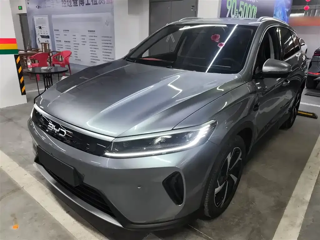 BYD Seal 05 DM-i — фото 1