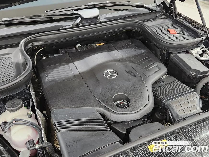 Mercedes-Benz GLE-Class — фото 6