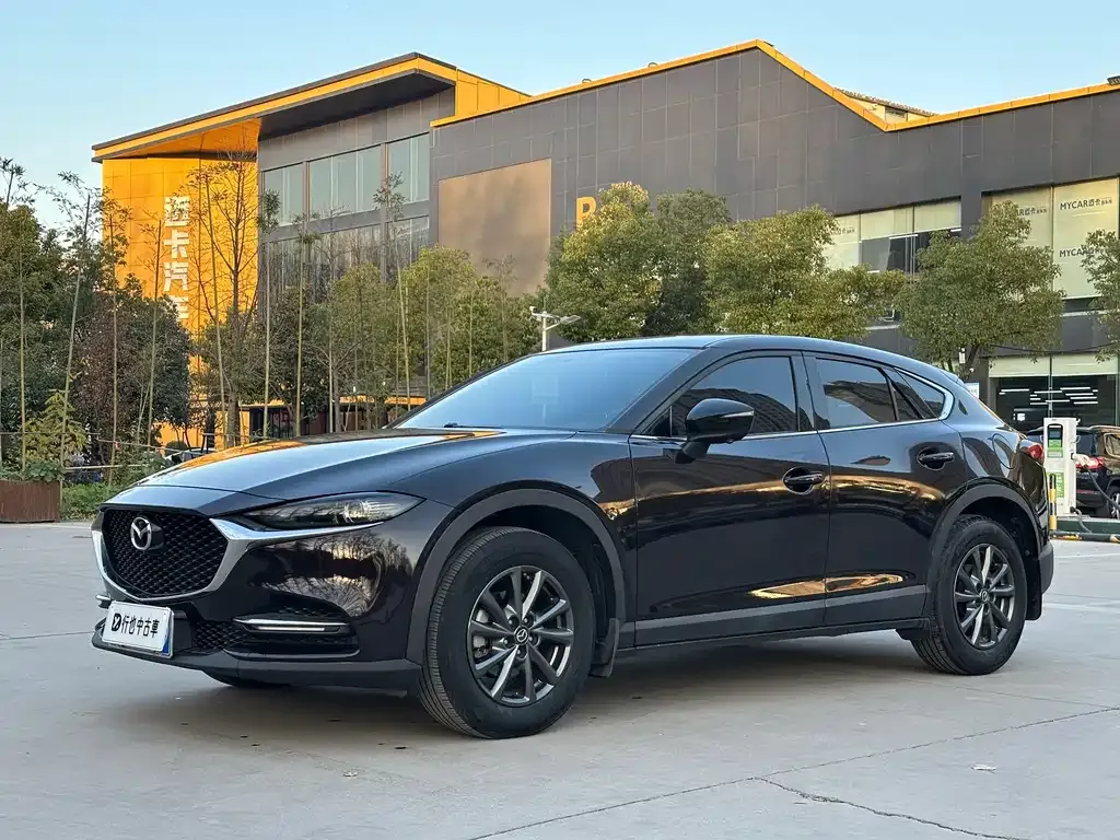 Mazda CX-4 — фото 1