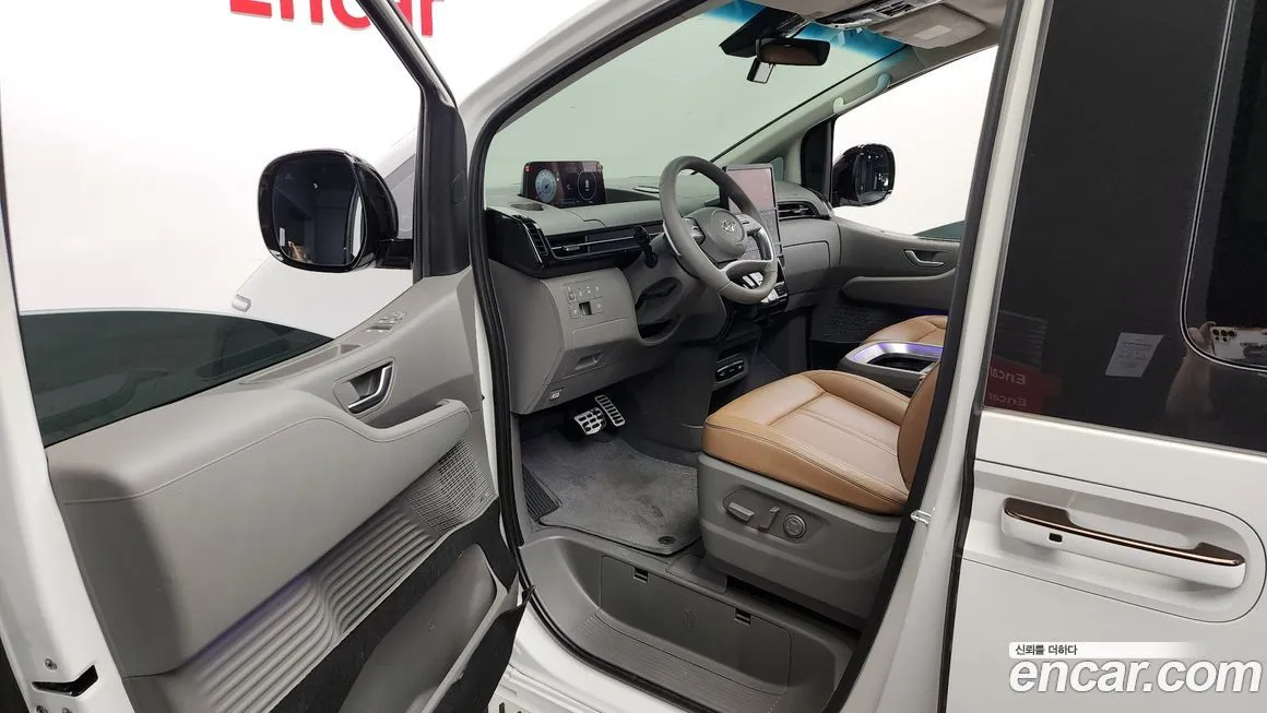 Hyundai Staria — фото 10