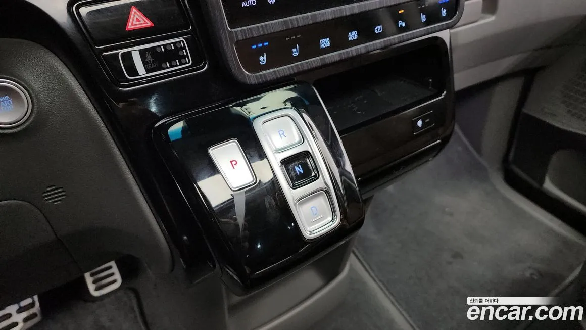Hyundai Staria — фото 9