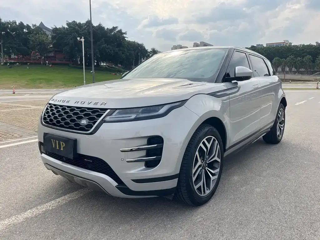 Land Rover Evoque — фото 1
