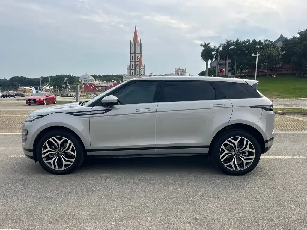 Land Rover Evoque — фото 3