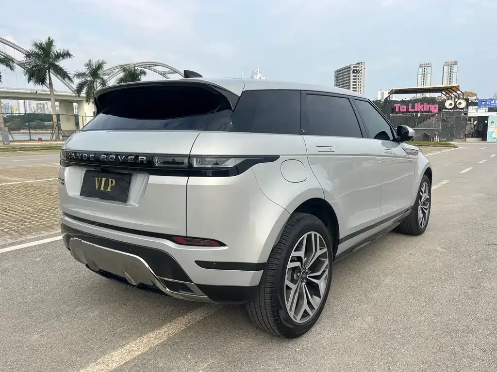 Land Rover Evoque — фото 6