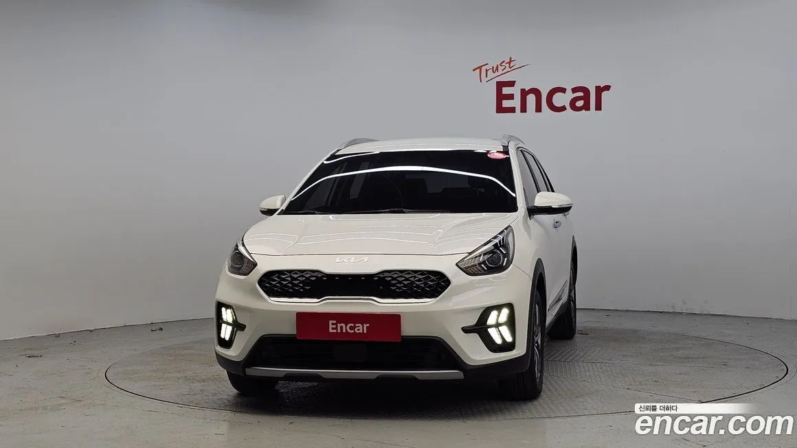 Kia Niro — фото 3