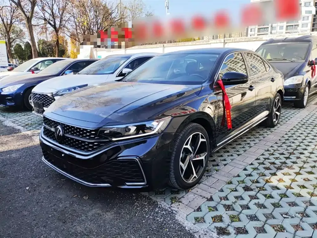 Volkswagen Passat — фото 2