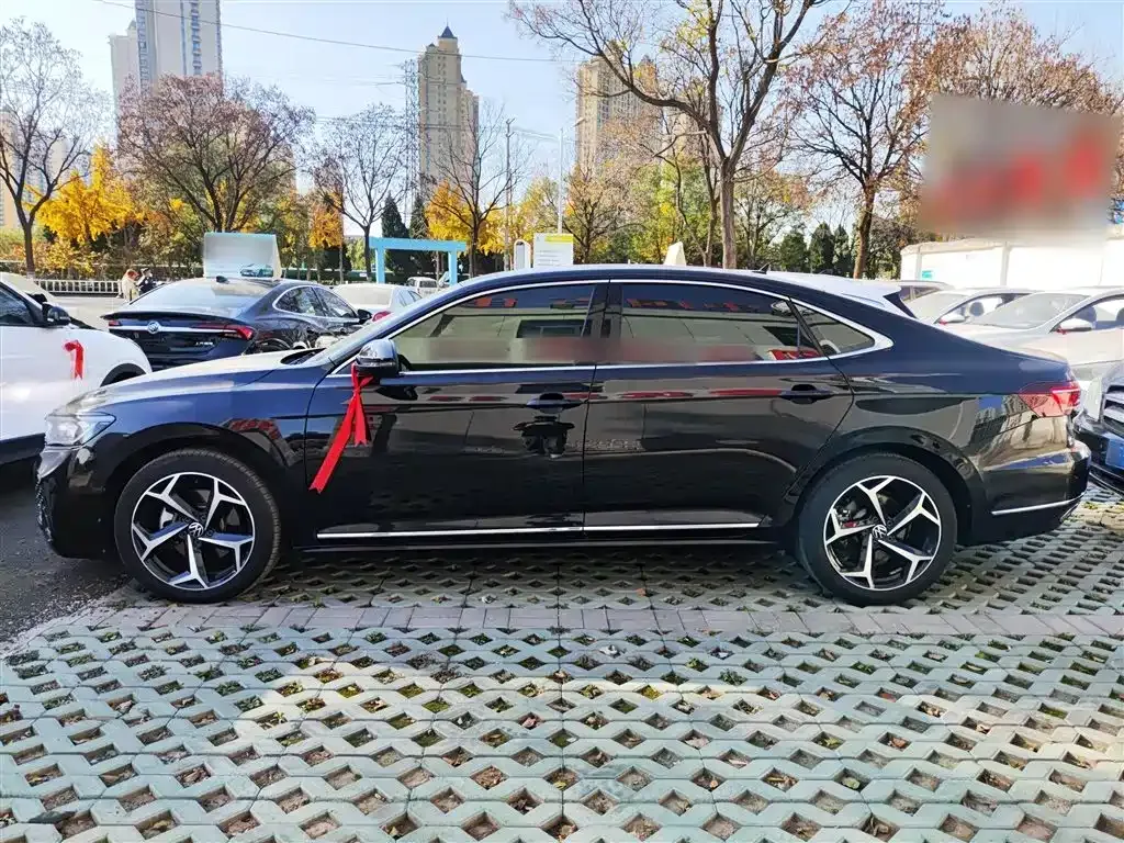 Volkswagen Passat — фото 5