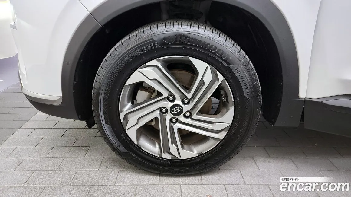Hyundai Santafe — фото 5