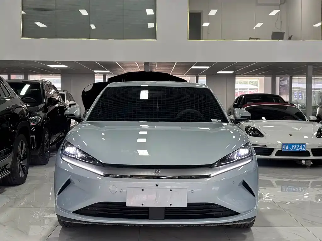 BYD Qin L — фото 2