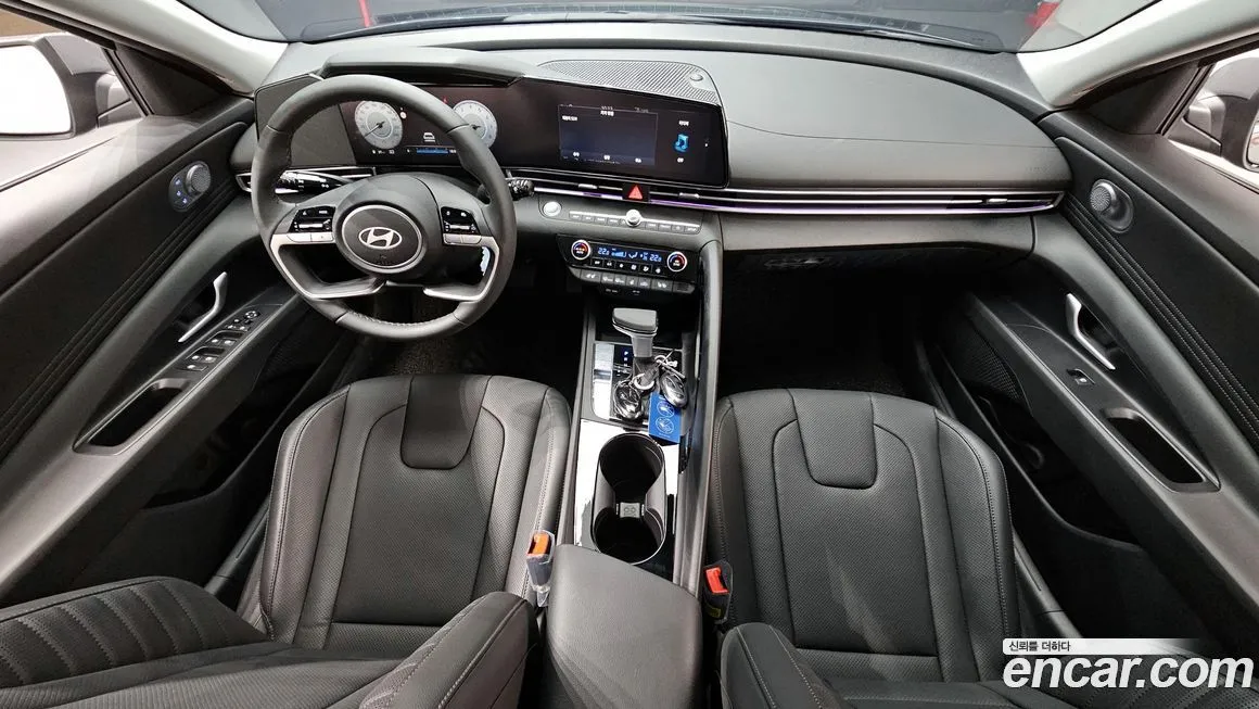 Hyundai AVANTE — фото 7