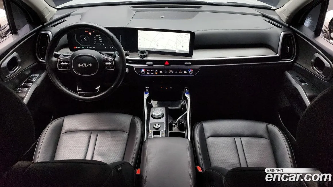 Kia Sorento — фото 7