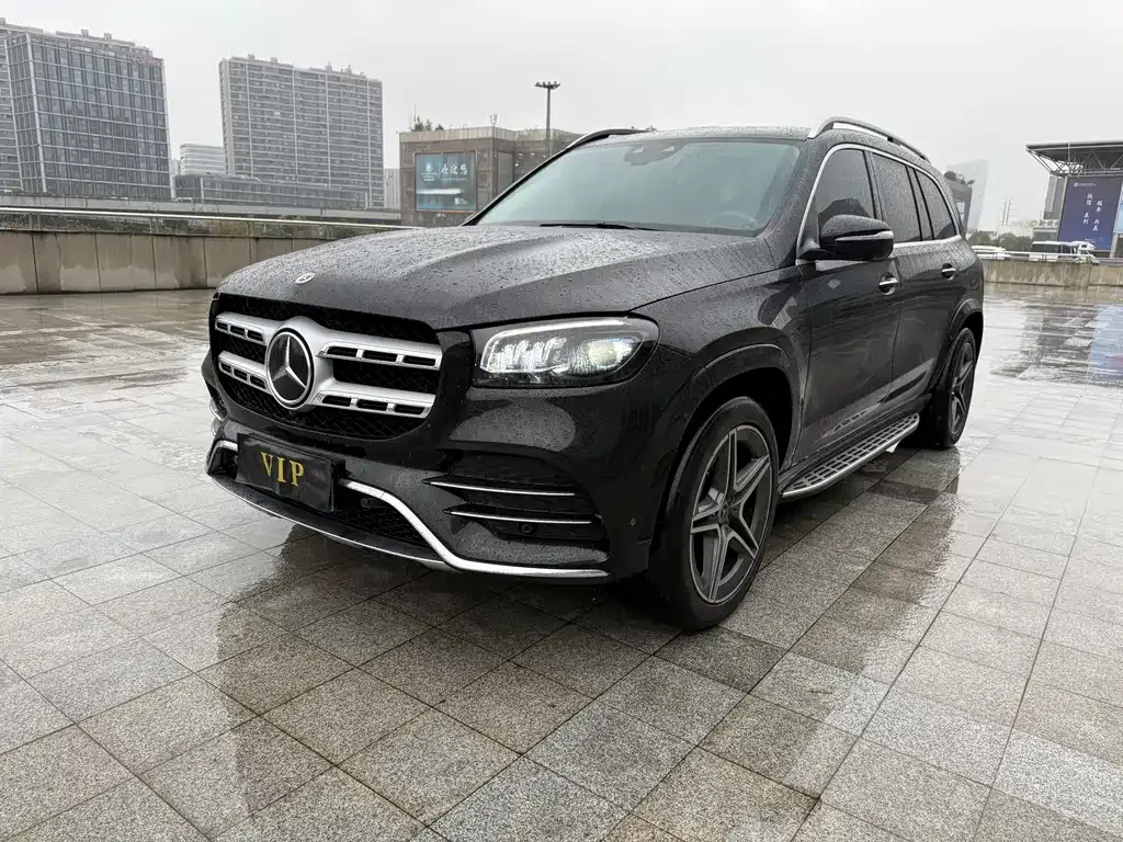 Mercedes-Benz GLS — фото 1