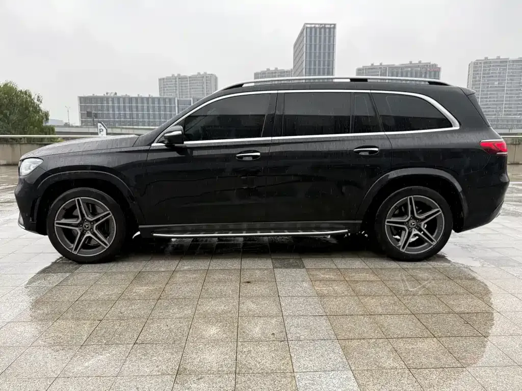 Mercedes-Benz GLS — фото 2