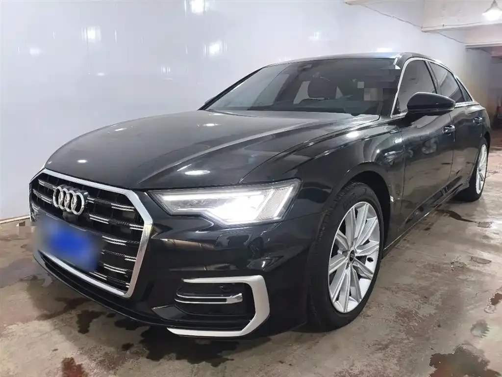 Audi A6L — фото 2