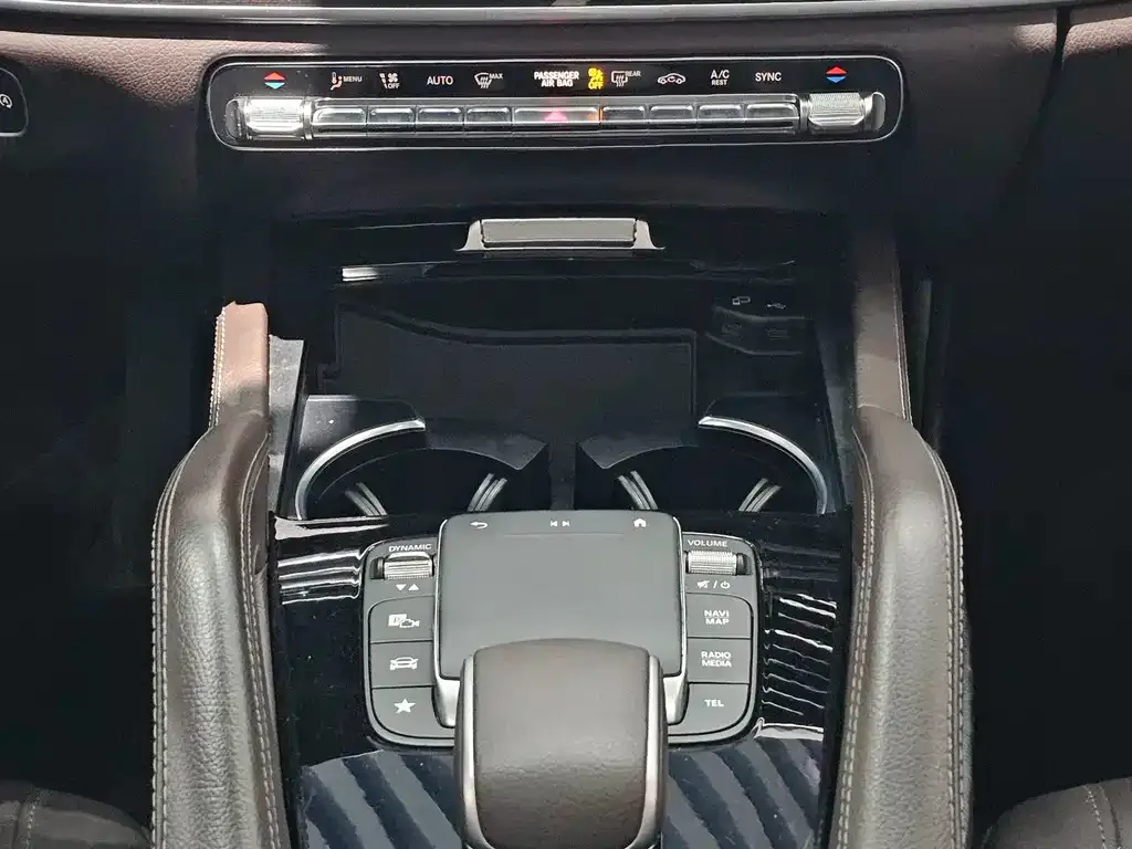 Mercedes-Benz GLE — фото 9