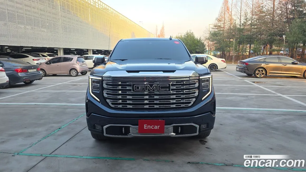 GMC Sierra — фото 3