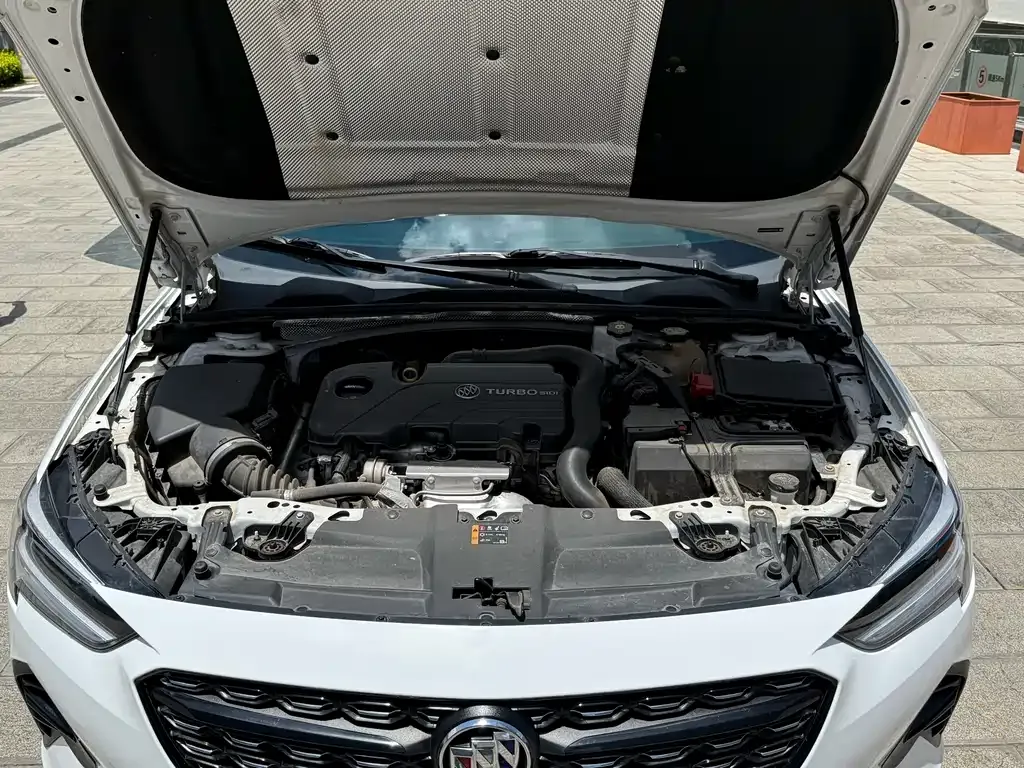 Buick Regal — фото 5