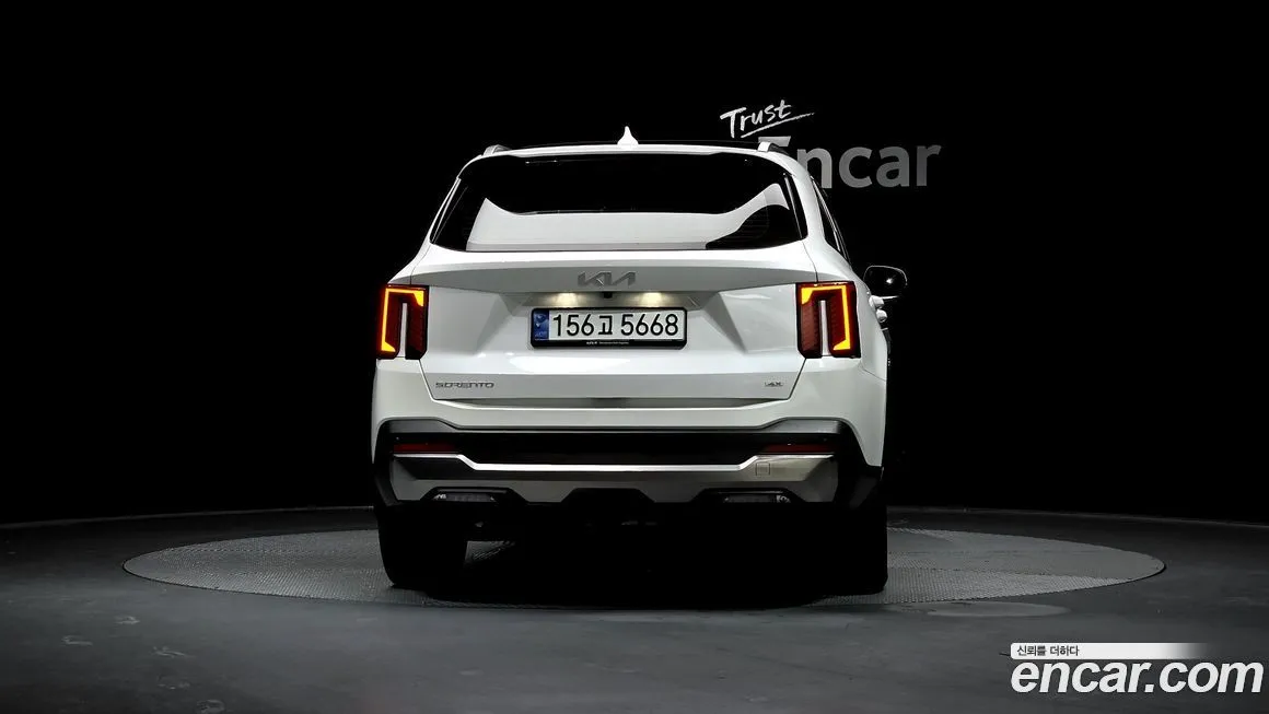 Kia Sorento — фото 4