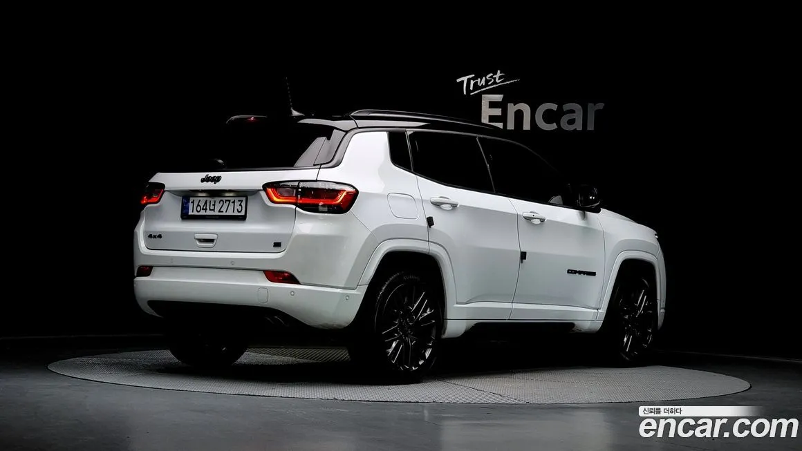 Jeep Compass — фото 2
