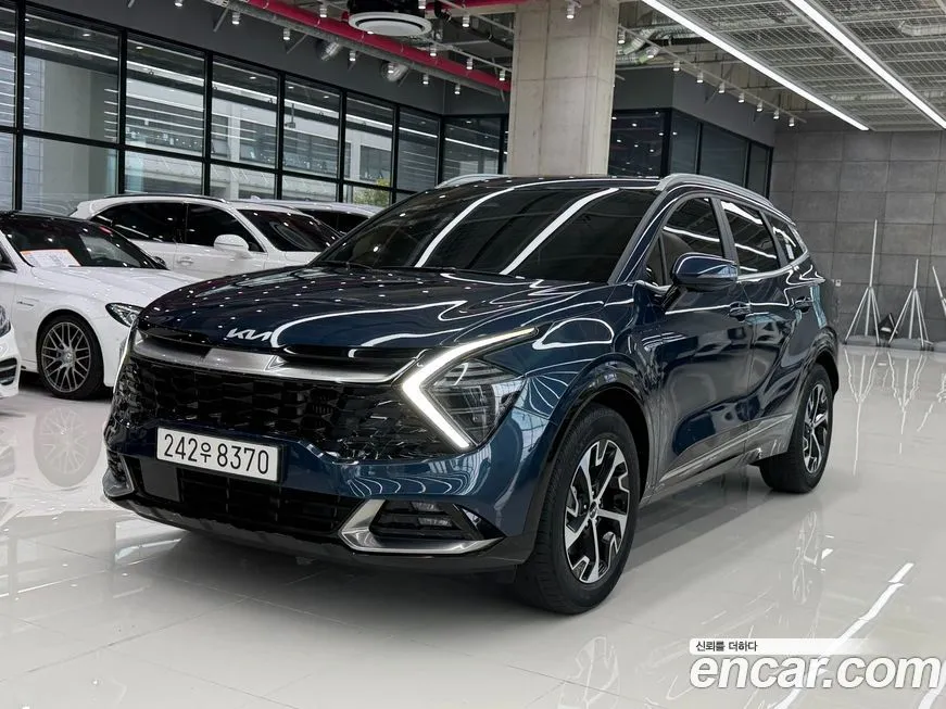 Kia Sportage — фото 1