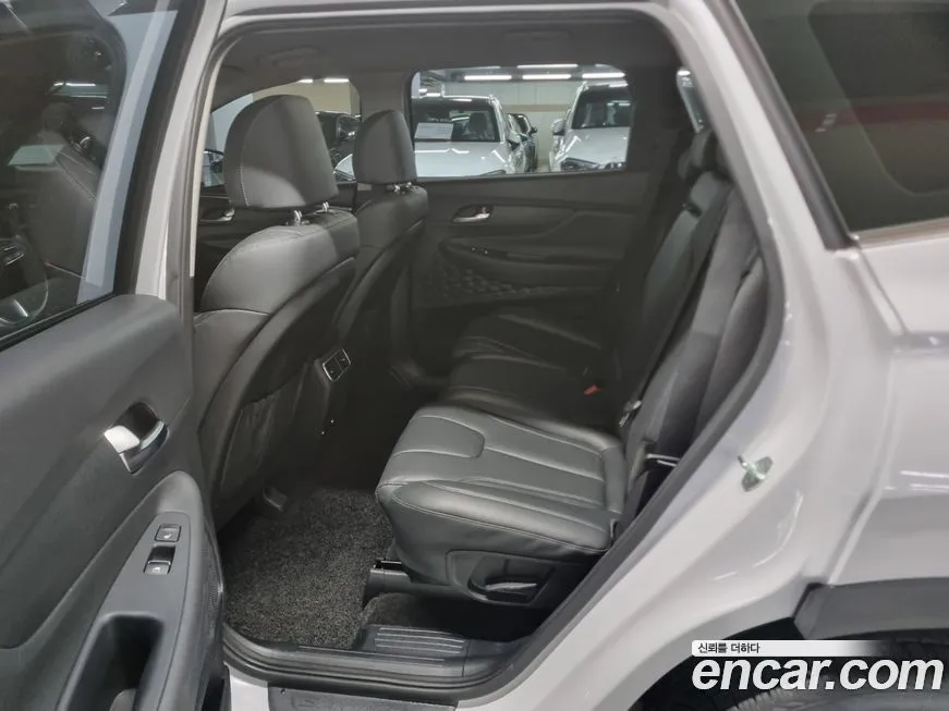 Hyundai Santafe — фото 10