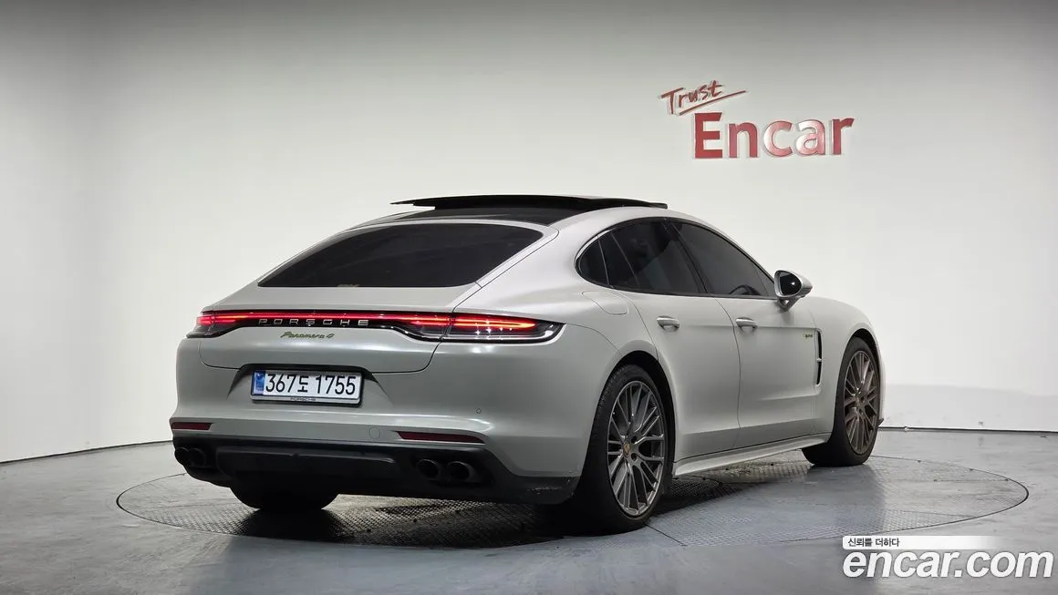 Porsche Panamera — фото 2