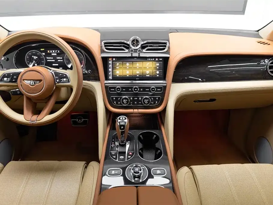 Bentley Bentayga — фото 10