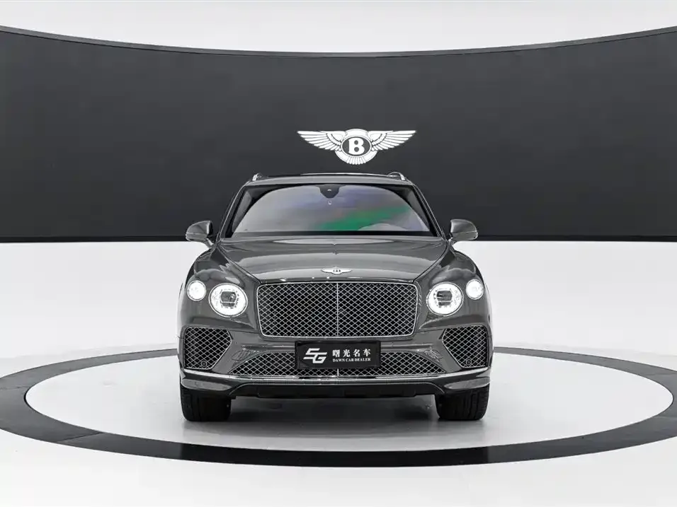 Bentley Bentayga — фото 2