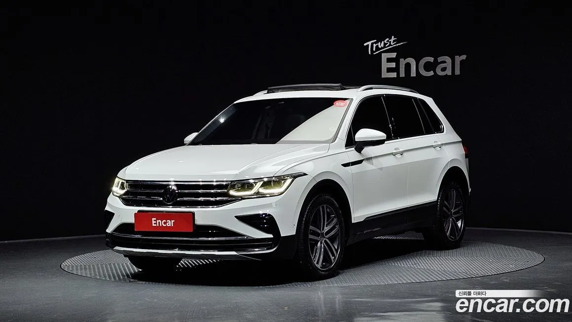 Volkswagen Tiguan — фото 1