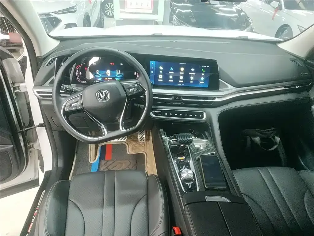 Changan CS75PLUS — фото 10