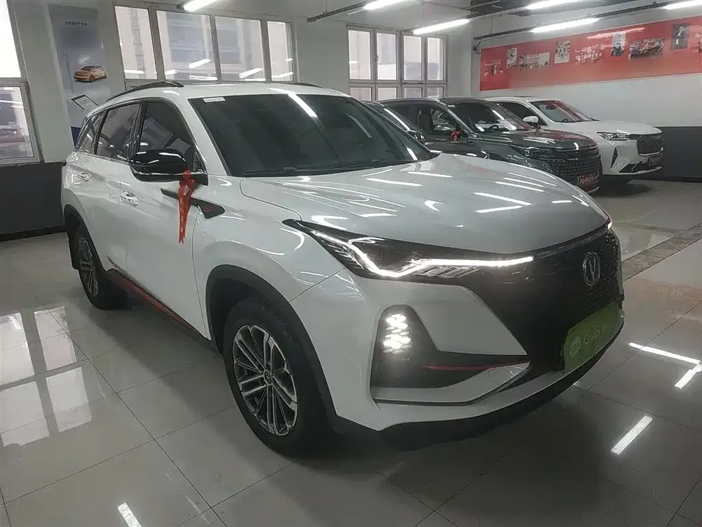 Changan CS75PLUS — фото 4