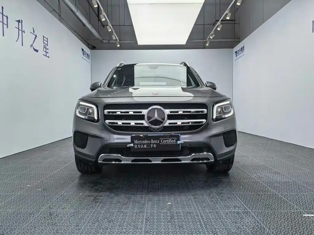 Mercedes-Benz GLB — фото 2