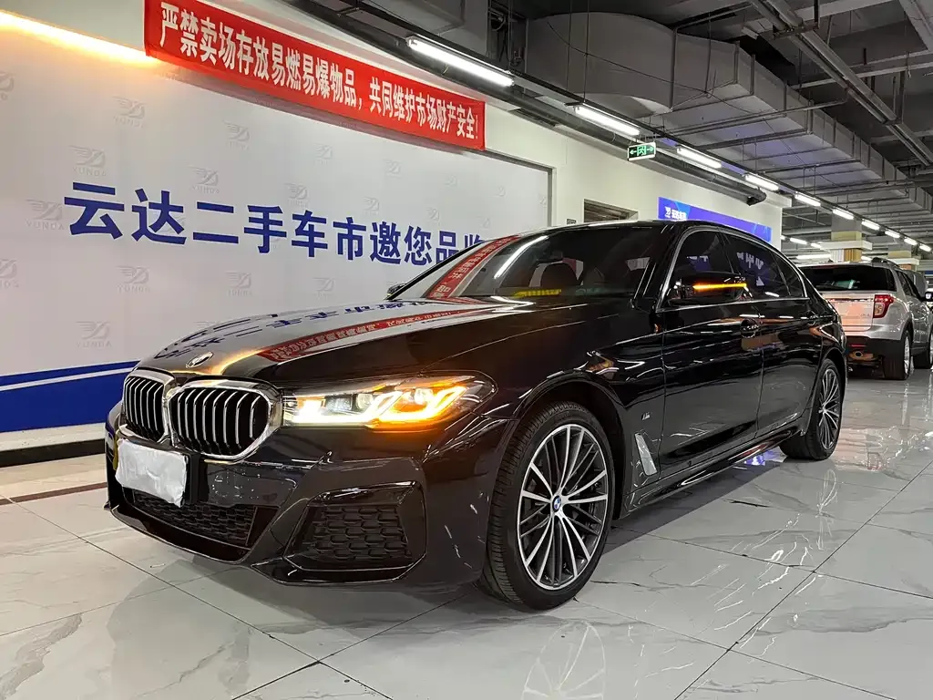 BMW 5 Series — фото 2