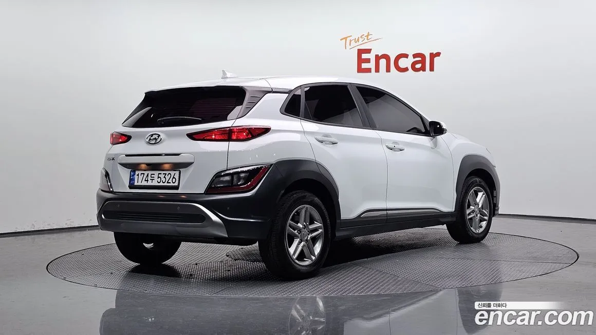 Hyundai Kona — фото 2